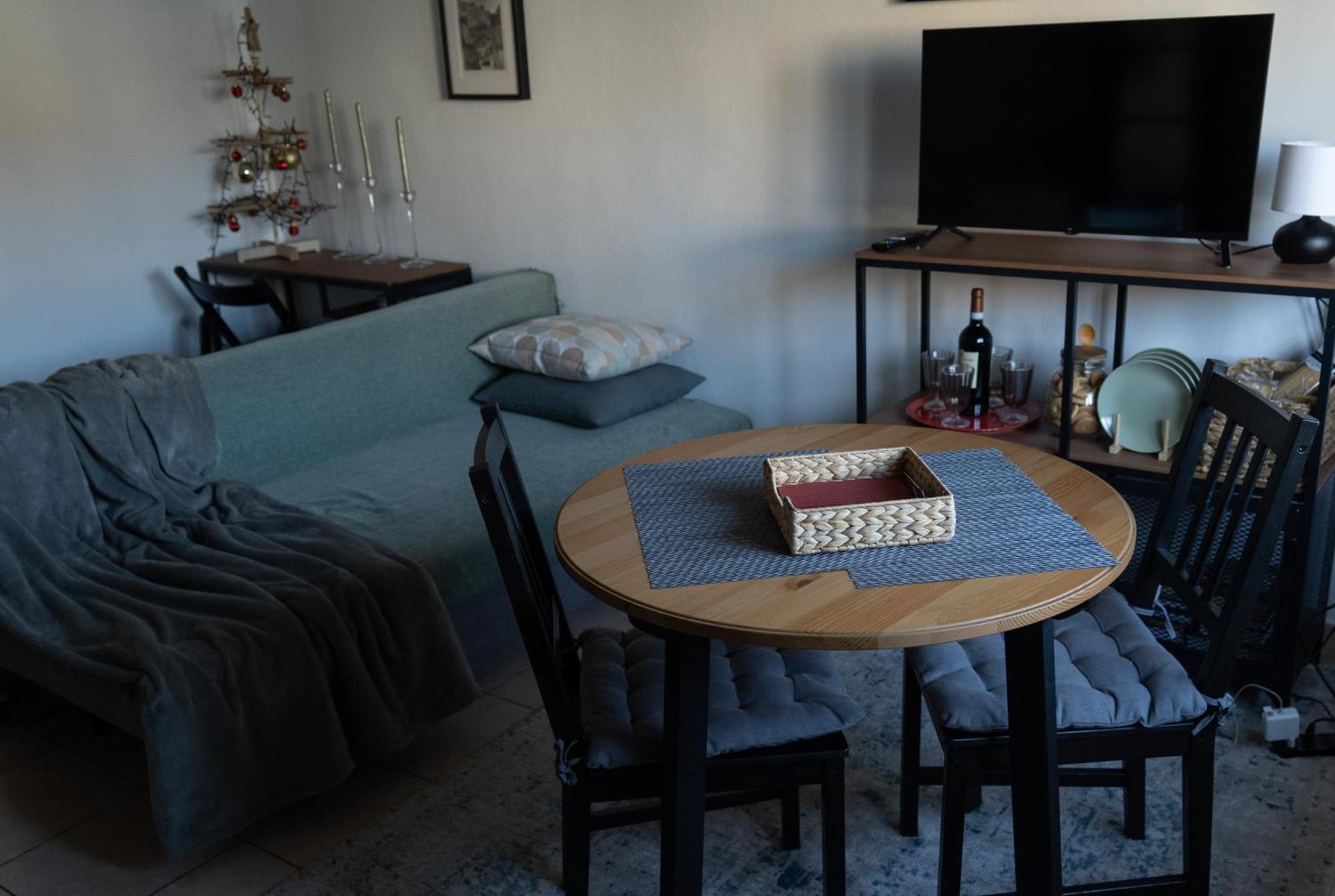 Apartmán Mansarda Di Nolo-Mm Pasteur-Red Line Milán Exteriér fotografie